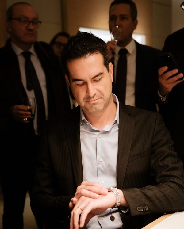 Pedro Henrique Bastos Marquez em encontro internacional de advocacia, em Genebra